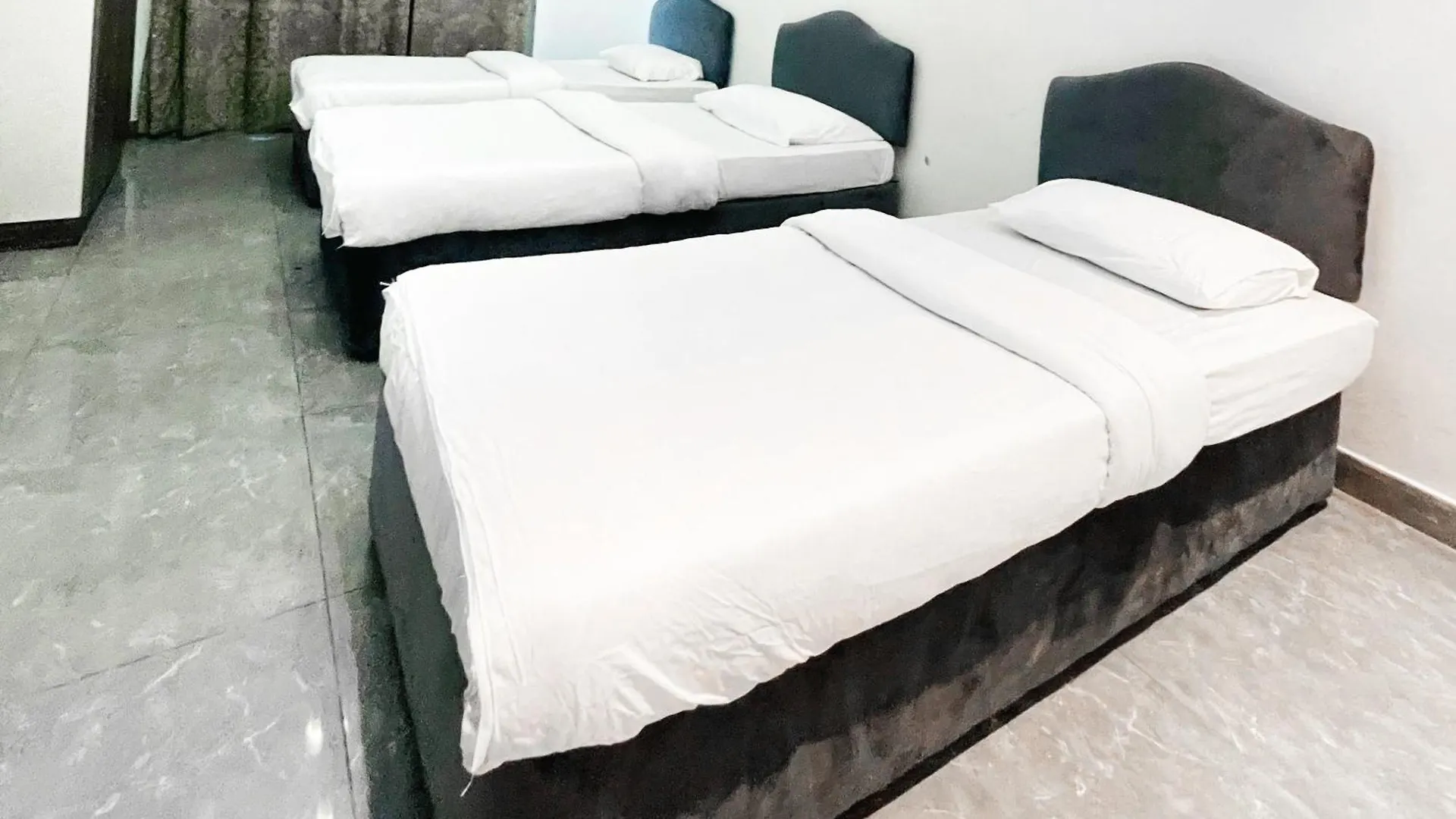 Warsan Star Residence - Home Stay Dubai 0*,  United Arab Emirates